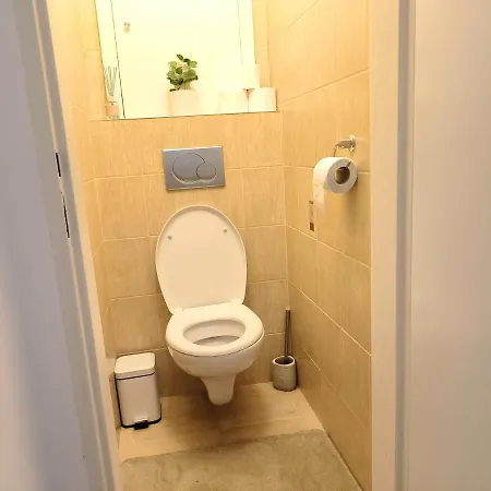 Cozyhome Medena Central, Quiet Premium Spot In Old Town Lägenhet *