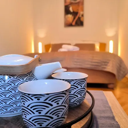 Cozyhome Medena Central, Quiet Premium Spot In Old Town * Bratislava