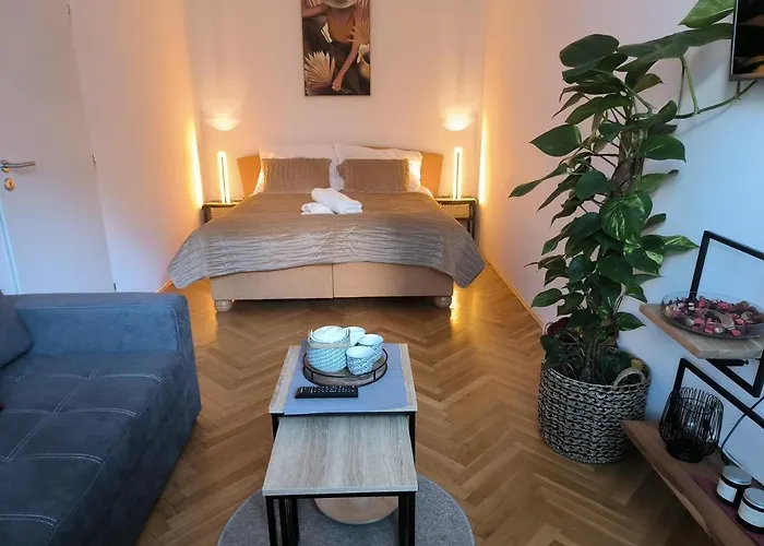 Lejlighed Cozyhome Medena Central, Quiet Premium Spot In Old Town Bratislava